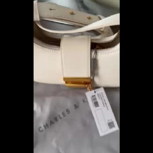 Túi xách Charles & Keith  960715