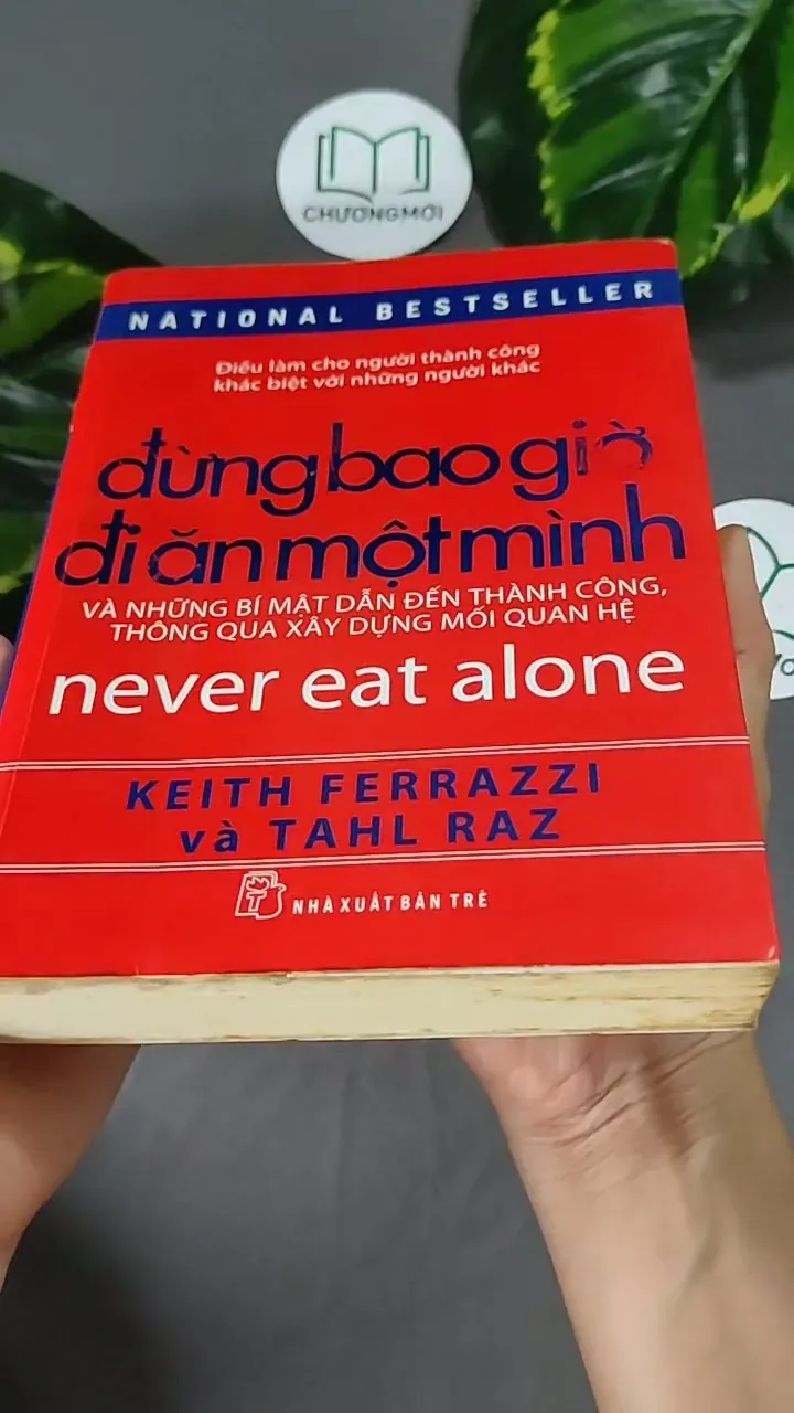 Đừng Bao Giờ Đi Ăn Một Mình 604636