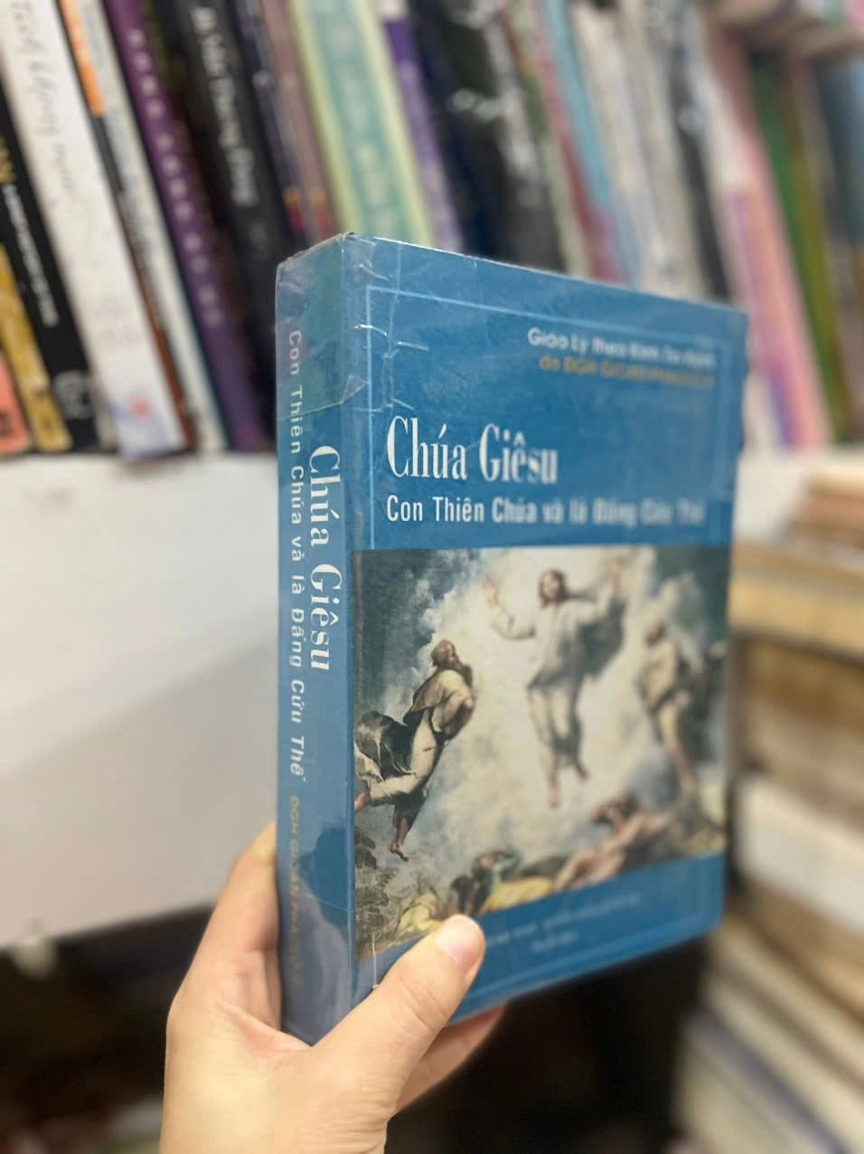 Chúa Giêsu Con Thiên Chúa Và Là Đấng Cứu Thế by  - Sách Book Cover - Ngọc Hiển Books
