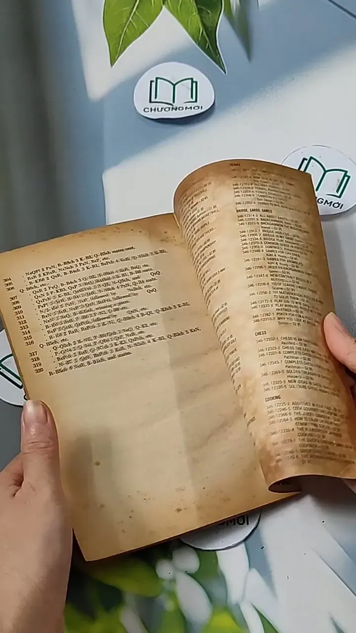 [MIỄN PHÍ BỌC SÁCH] Winning Chess Tatics Illustrated - I. A. Horowitz 703109