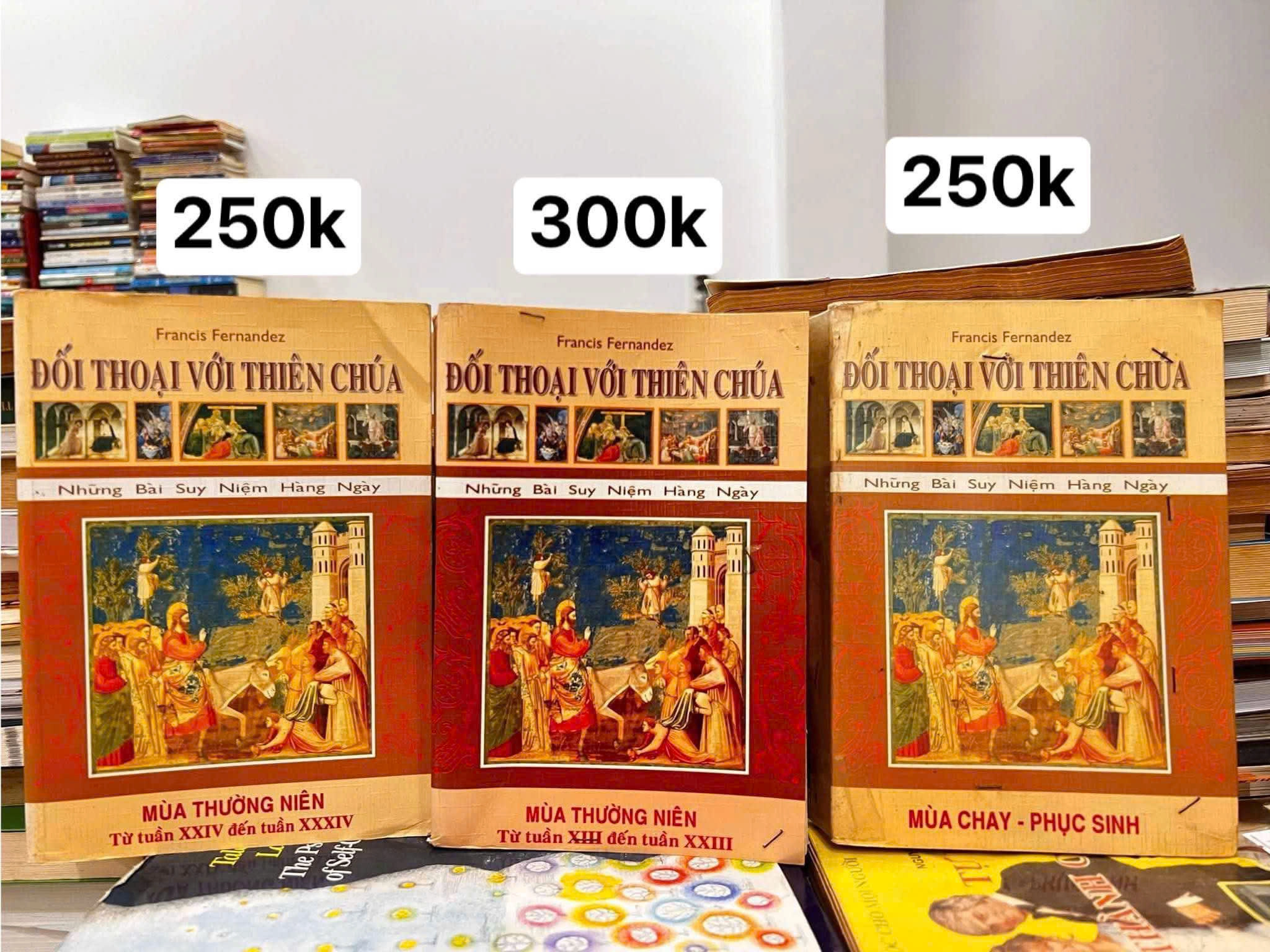 Đối thoại với thiên chúa - bộ 3 tập by  - Sách Book Cover - Ngọc Hiển Books