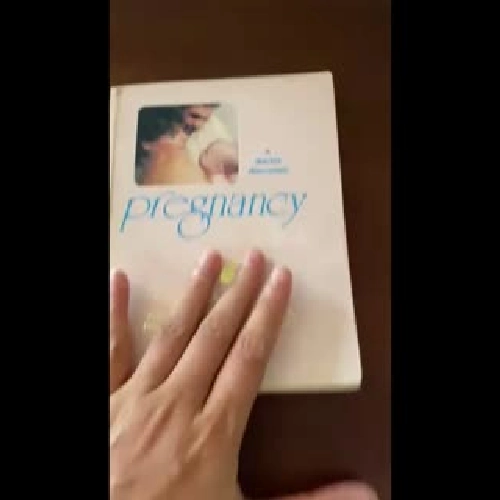A doctor discusses pregnancy 