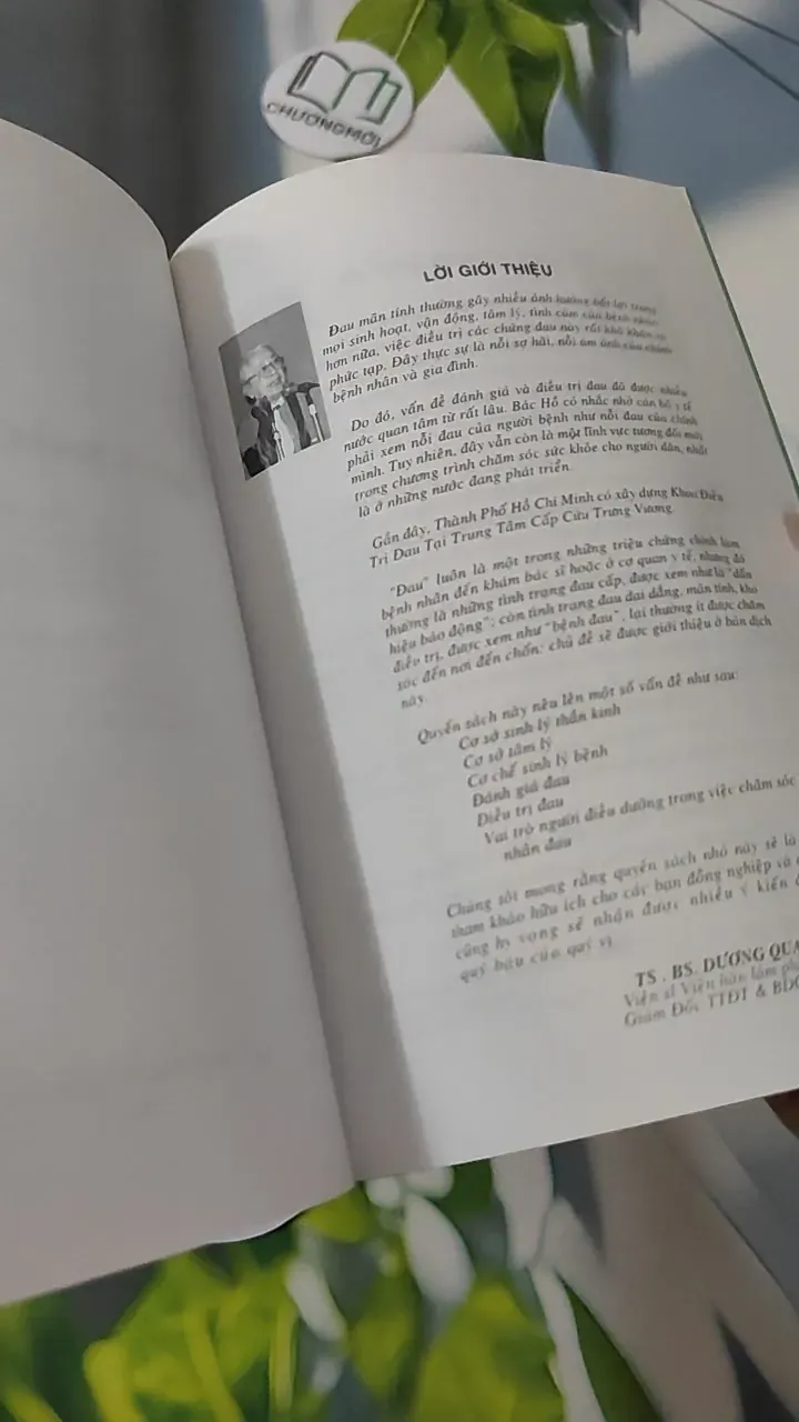 Đau & Nhân Viên Y Tế 780783