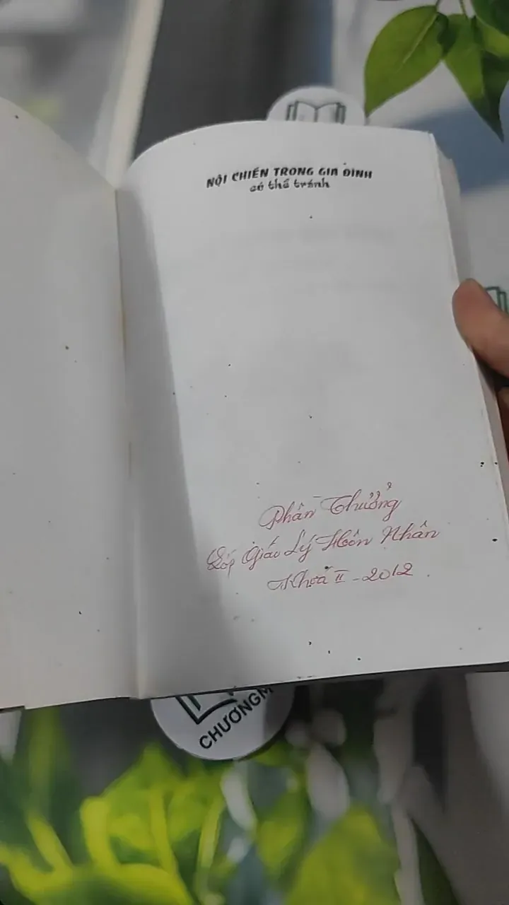 Nội Chiến Trong Gia Đình - Trần Thị Giông 727353