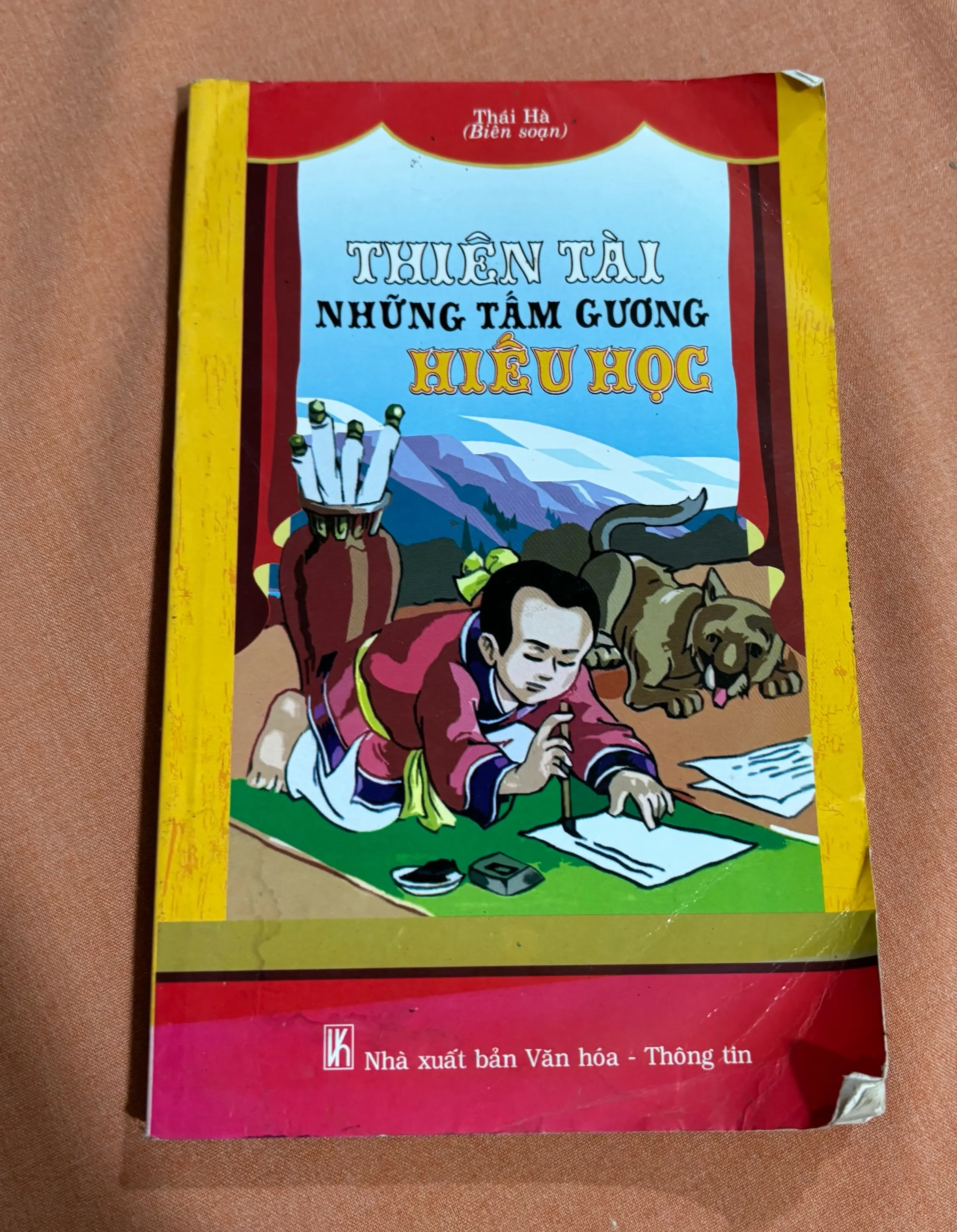 Thiên tài những tấm gương hiếu học 🌊 by  - Sách Book Cover - Ngọc Hiển Books