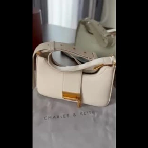 Túi xách Charles & Keith  960715