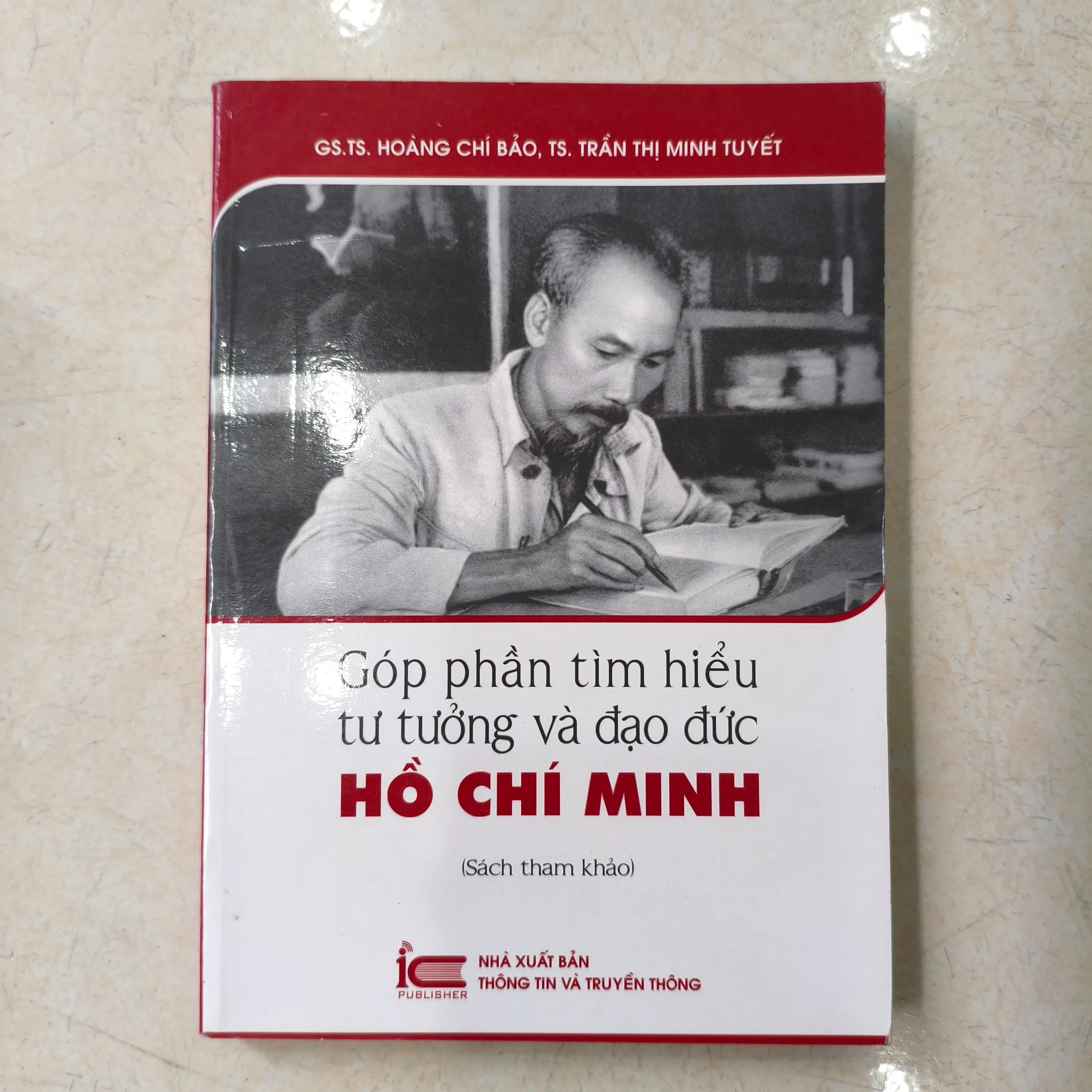 Góp phần tìm hiểu tư tưởng và đạo đức Hồ Chí Minh 🌱 by  - Sách Book Cover - Ngọc Hiển Books