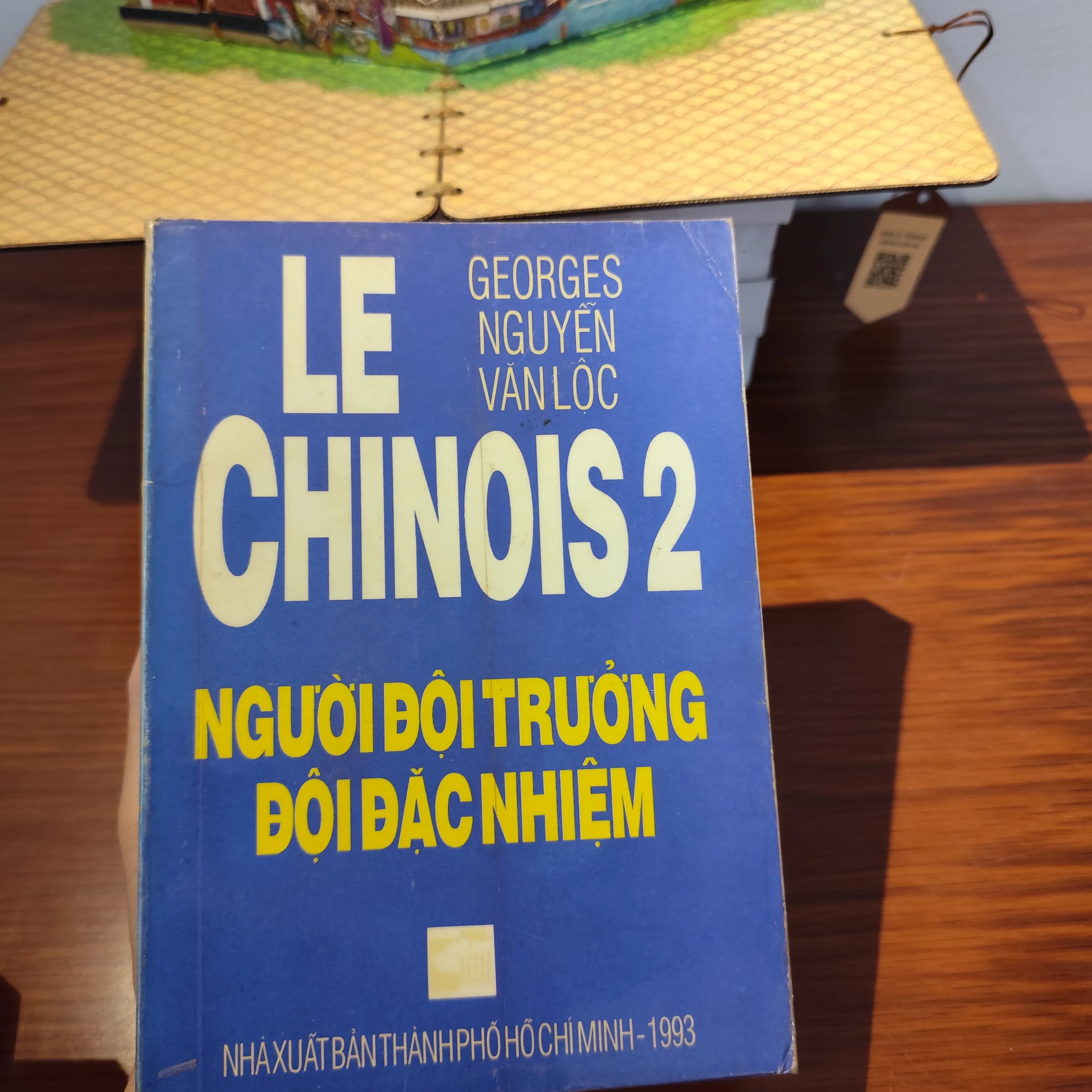 Người đội trưởng đội đặc nhiệm by  - Sách Book Cover - Ngọc Hiển Books