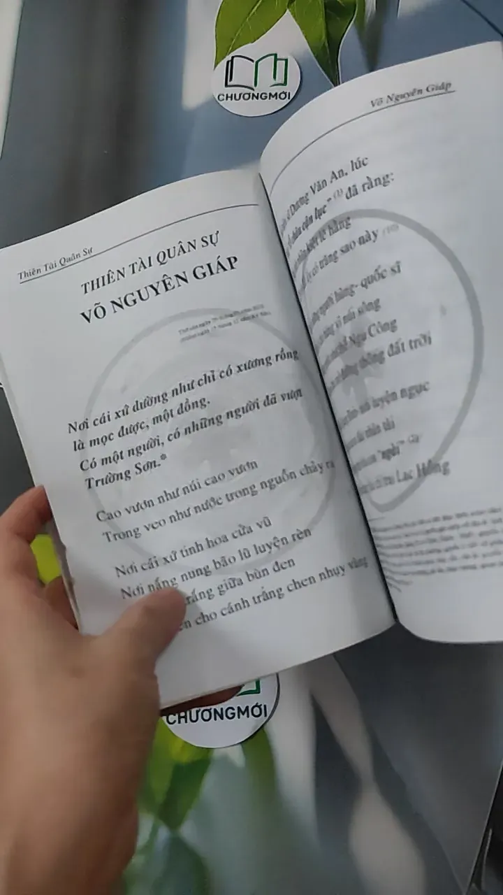 Thiên Tài Quân Sự Võ Nguyên Giáp - Huỳnh Uy Dũng 928561