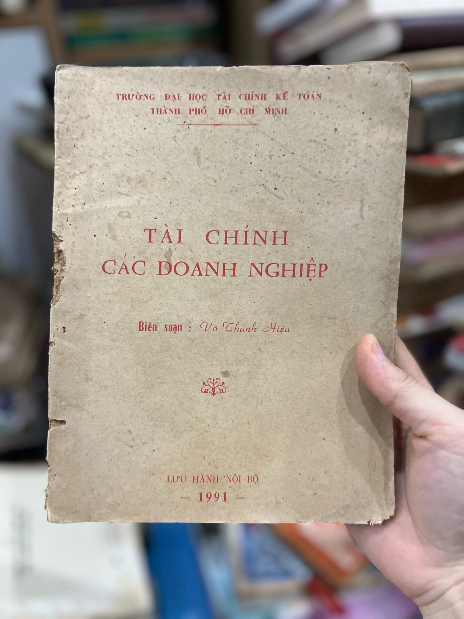 Tài chính các doanh nghiệp - Võ Thành Hiệu by  - Sách Book Cover - Ngọc Hiển Books