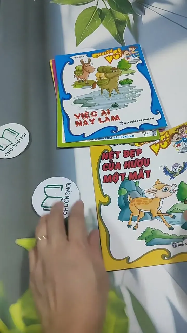 Combo Truyện Màu: Số Một Và Số Không, Tình Bạn Của Chó, Việc Ai Nấy Làm, Nét Đẹp Của Hươu 715656