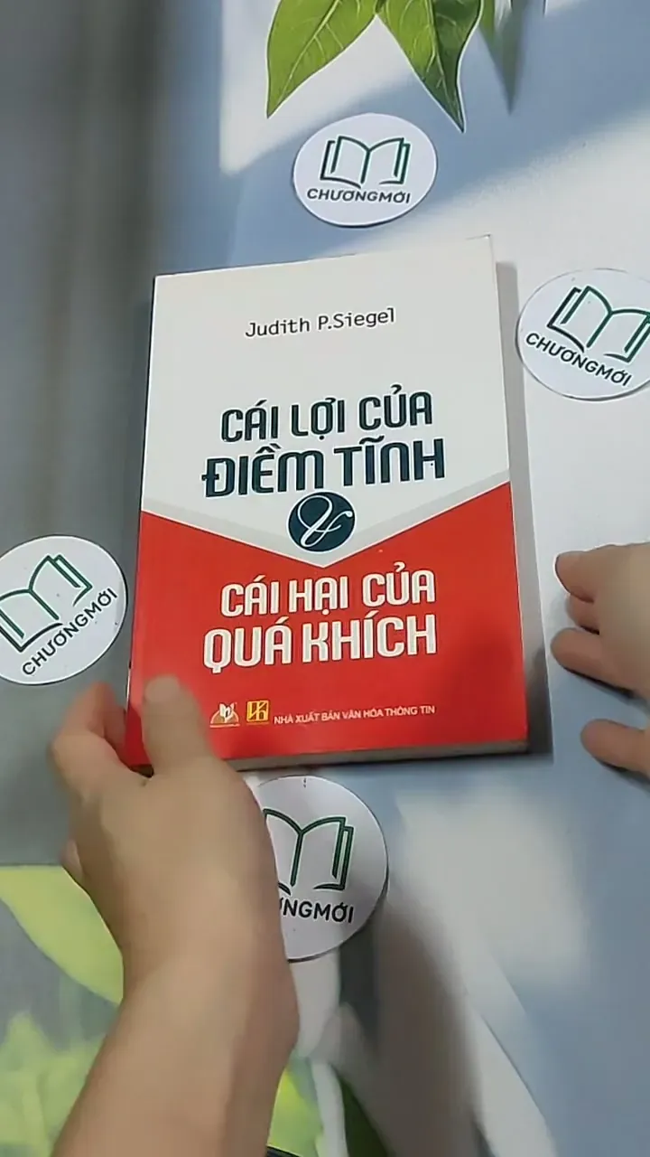Cái lợi của điềm tĩnh và cái hại của quá khứ - Judith P.Siegel 698567
