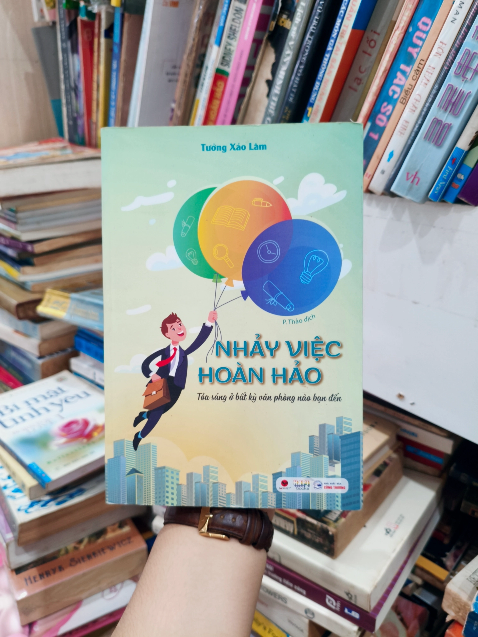 Nhảy việc hoàn hảo 🌱 by  - Sách Book Cover - Ngọc Hiển Books
