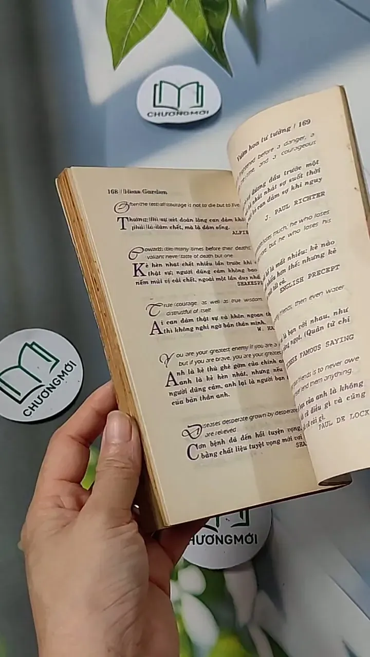 Ideas Garden - Vườn Hoa Tư Tưởng (Song ngữ) 703059