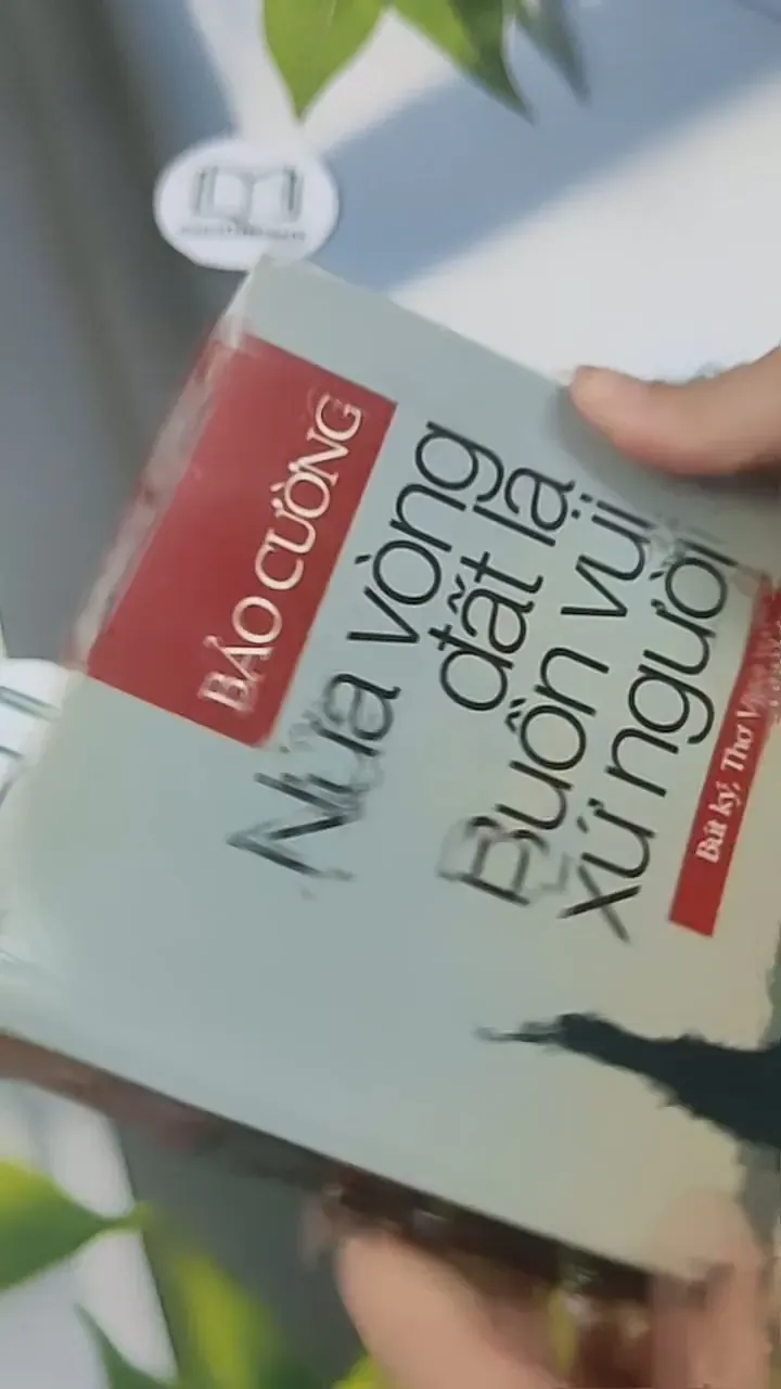 [MIỄN PHÍ BỌC SÁCH] Nửa Vòng Đất Lạ, Buồn Vui Xứ Người (Sách có chữ ký tác giả) - Bảo Cườ 705633