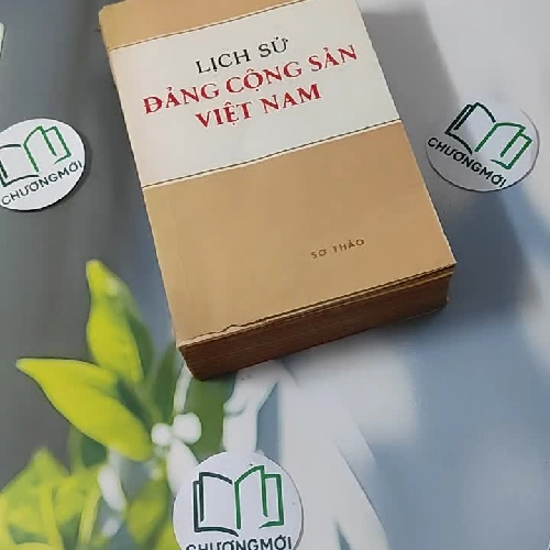 [MIỄN PHÍ BỌC SÁCH] [XƯA] Lịch Sử Đảng Cộng Sản Việt Nam 1 (bản Sơ Thảo) (1982)