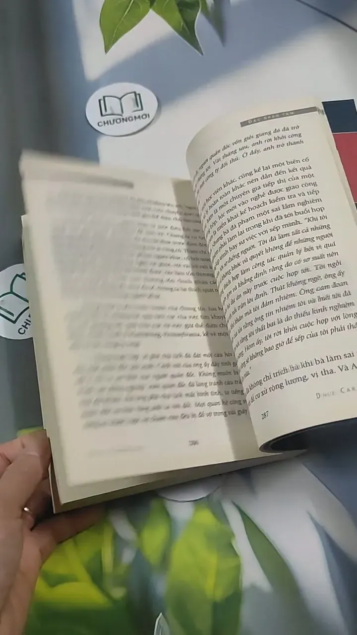 Đắc Nhân Tâm - Dale Carnegie 715581