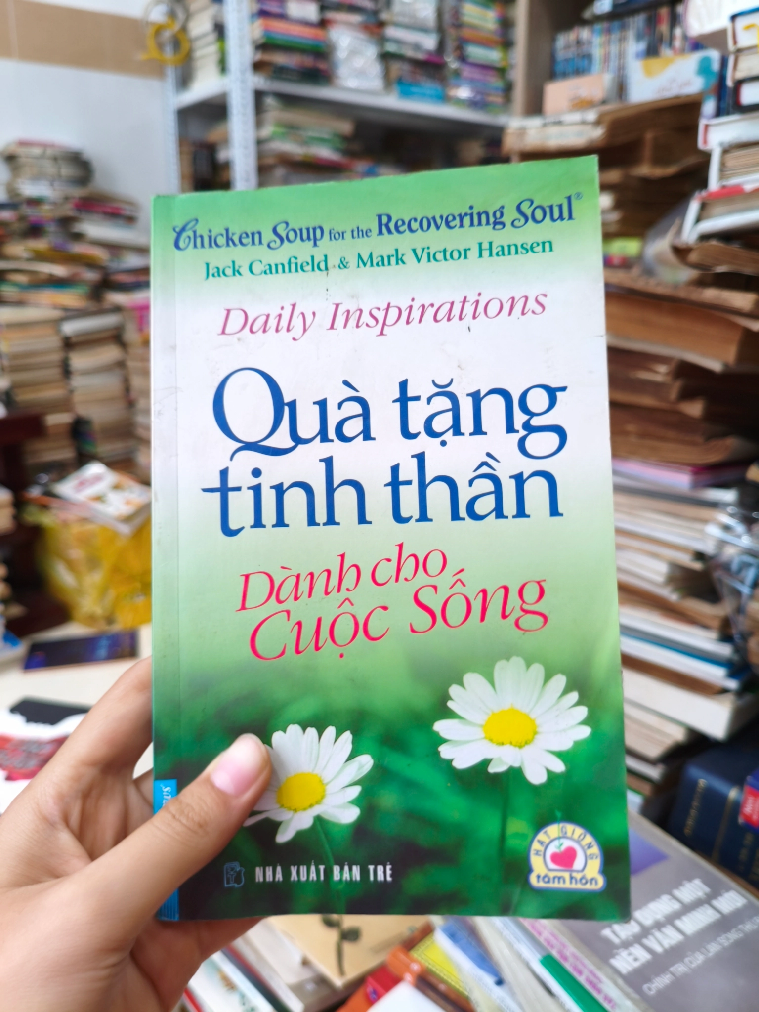 Quà tặng tinh thần dành cho cuộc sống 🌱 by  - Sách Book Cover - Ngọc Hiển Books