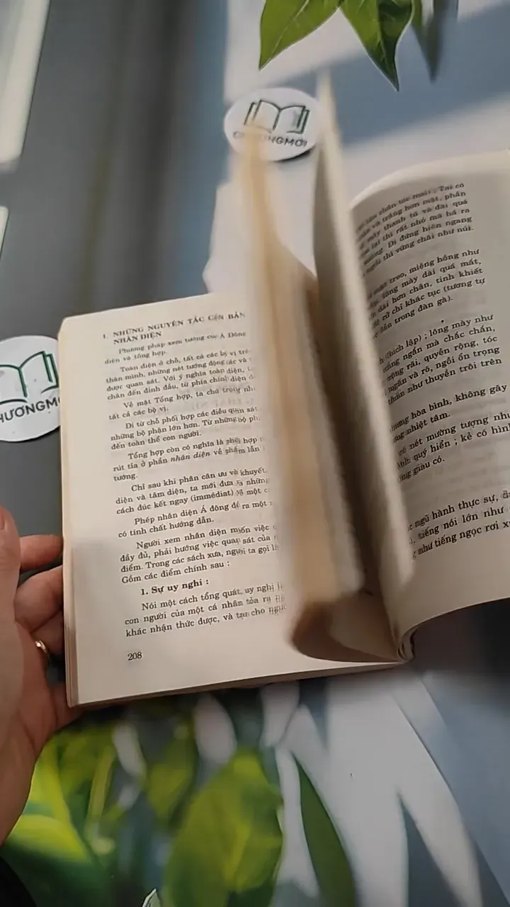 Vận Dụng Khoa Nhân Tướng Học Trong Ứng Xử Và Quản Lý Kinh Doanh - Việt Chương 727261