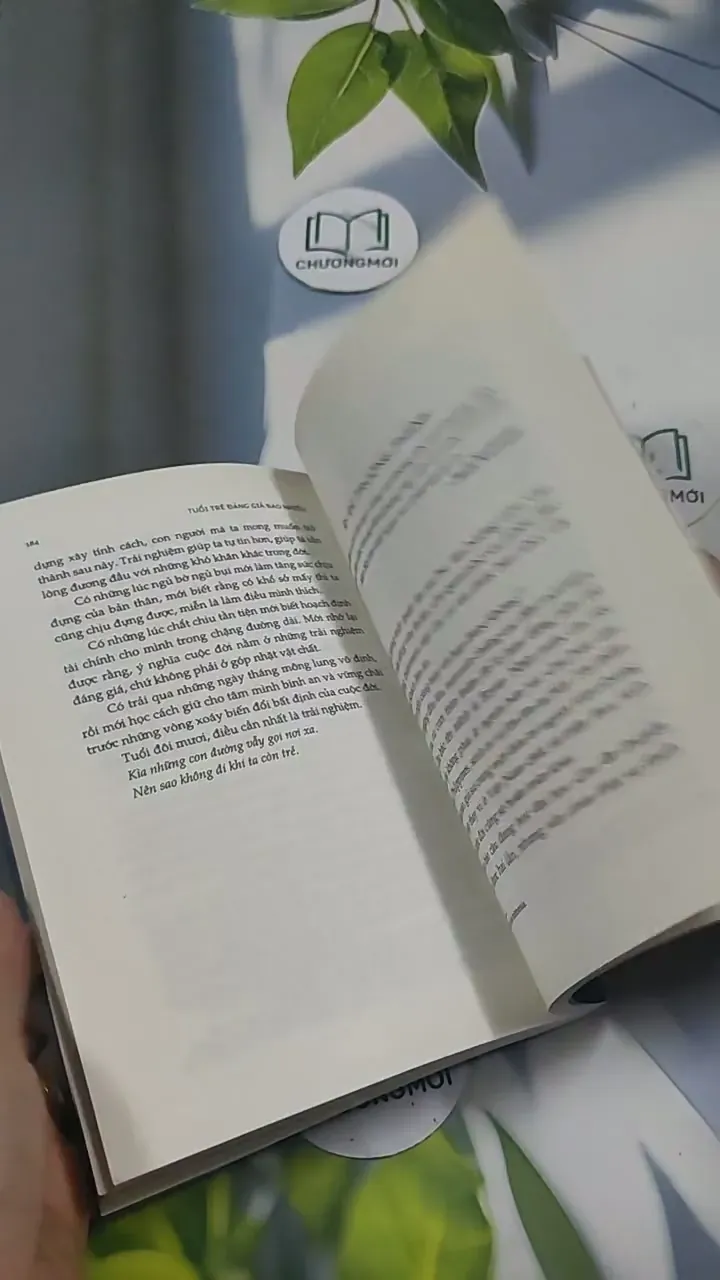 Tuổi Trẻ Đáng Giá Bao Nhiêu - Rosie Nguyễn 715611
