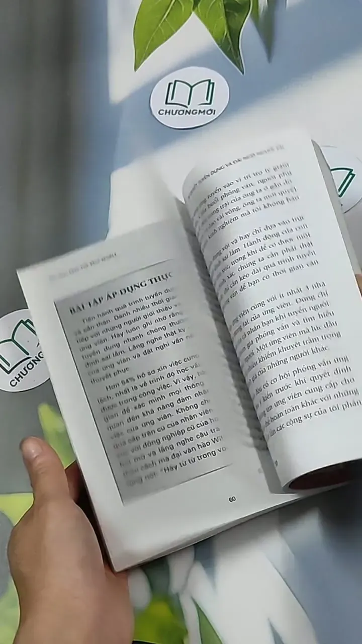 Bí quyết tuyển dụng và đãi ngộ người tài - Brian Tracy 698604