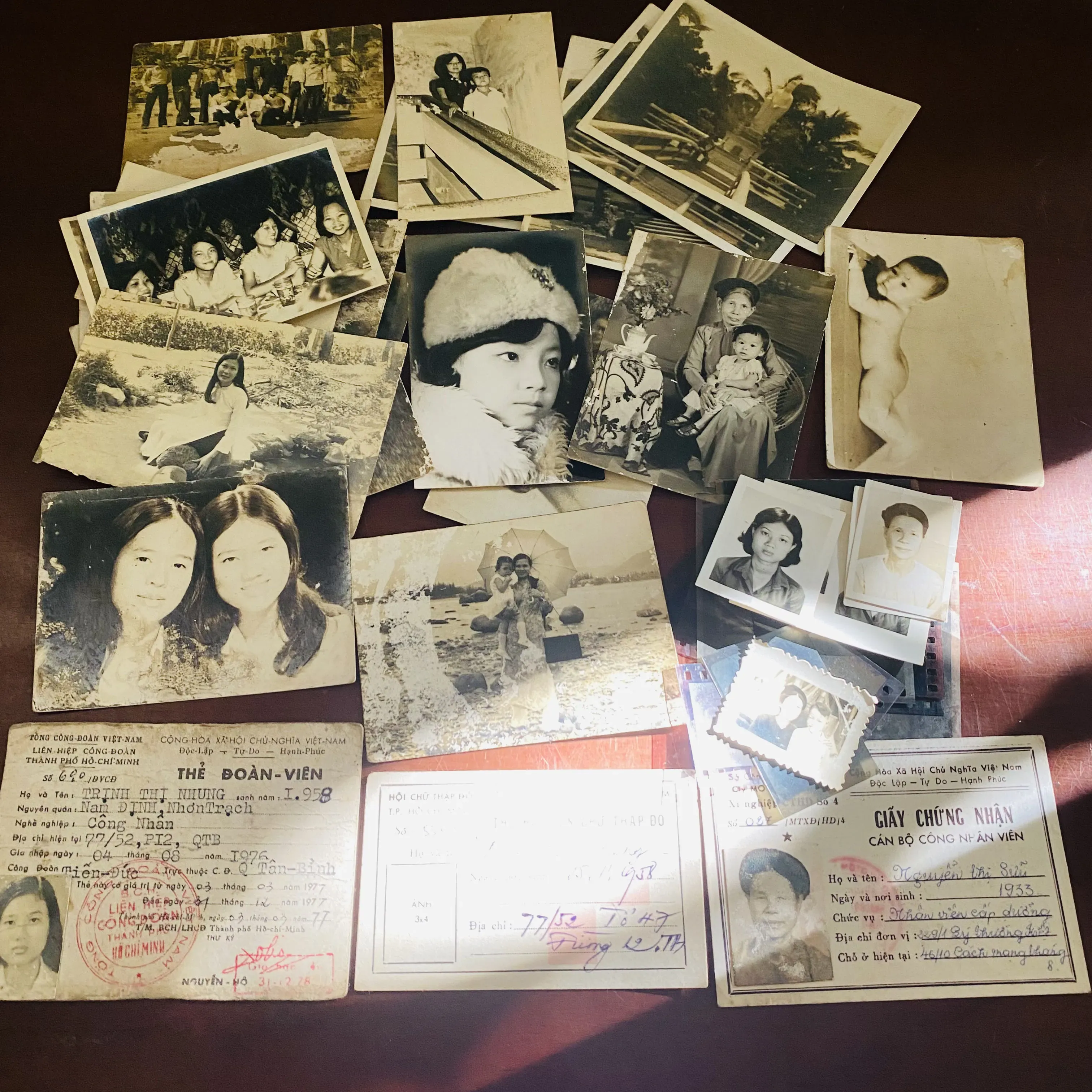 Lô ảnh và giấy tờ xưa  994831