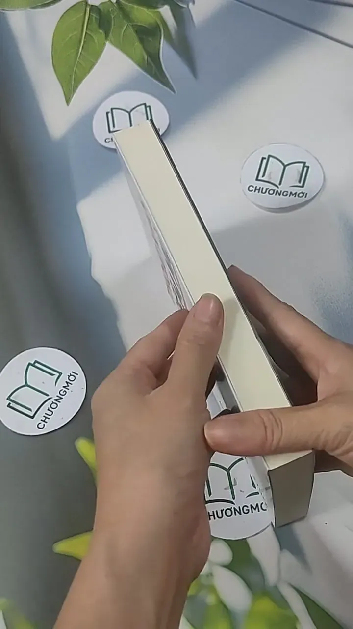 [MIỄN PHÍ BỌC SÁCH] Thoát Khỏi Điểm Mù - Carter Cast 705571