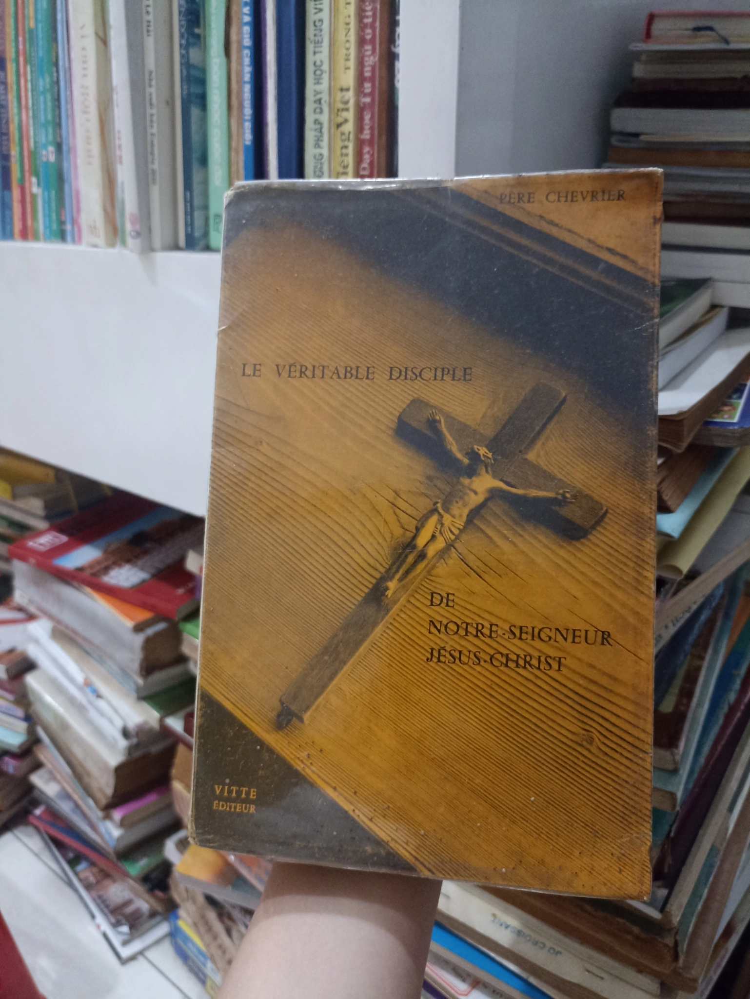 JE VERITABLE DISCIPLE DE NOTRE SEIGNEUR JESUS-CHRIST 🌻 by  - Sách Book Cover - Ngọc Hiển Books