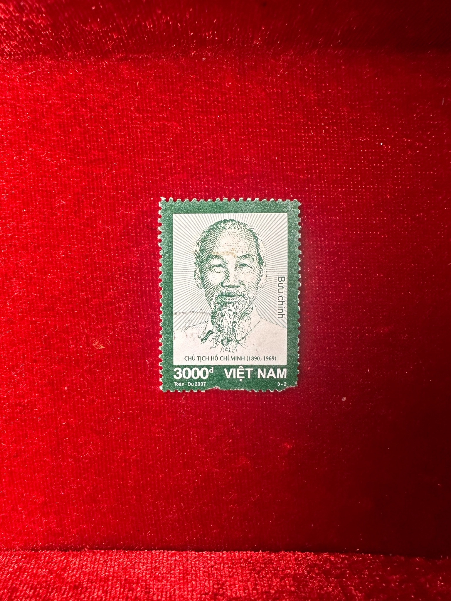 Tem Chủ tịch HỒ CHÍ MINH (1890-1969) - tem sưu tầm by  - Sách Book Cover - Ngọc Hiển Books