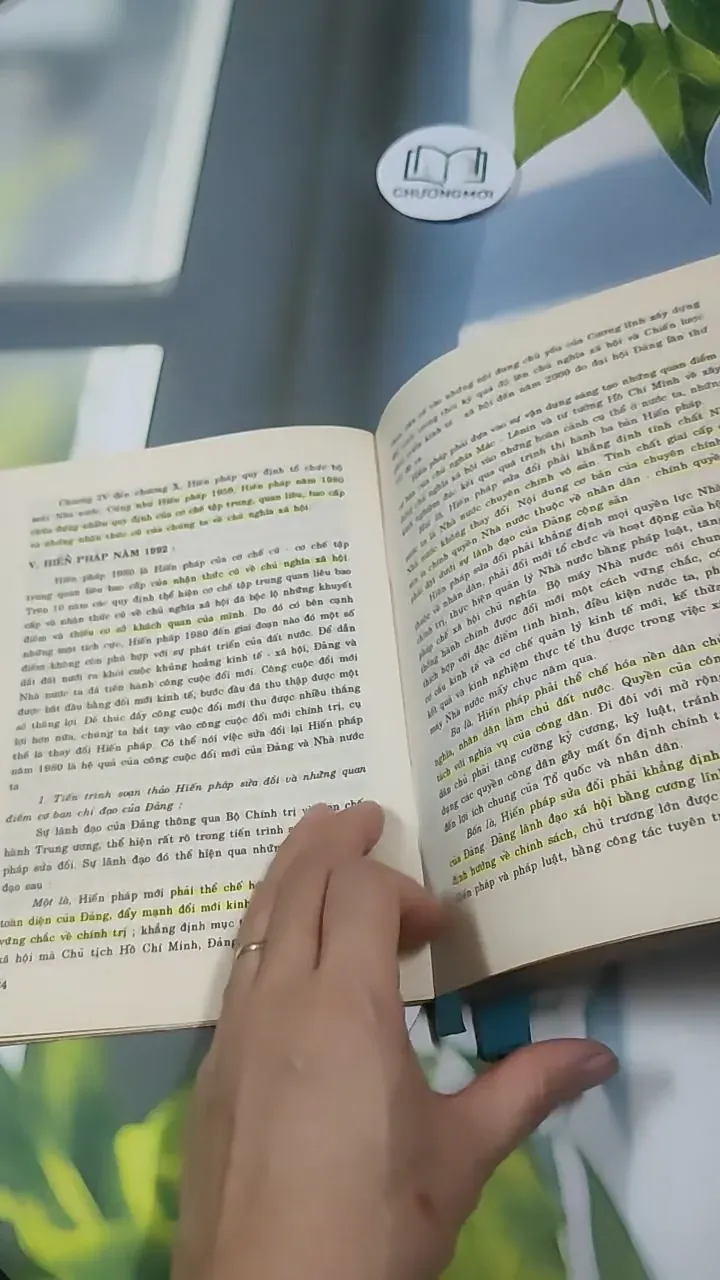 Tìm Hiểu Hiến Pháp Việt Nam - Phan Đình Khánh & Phạm Đức Bảo 727352