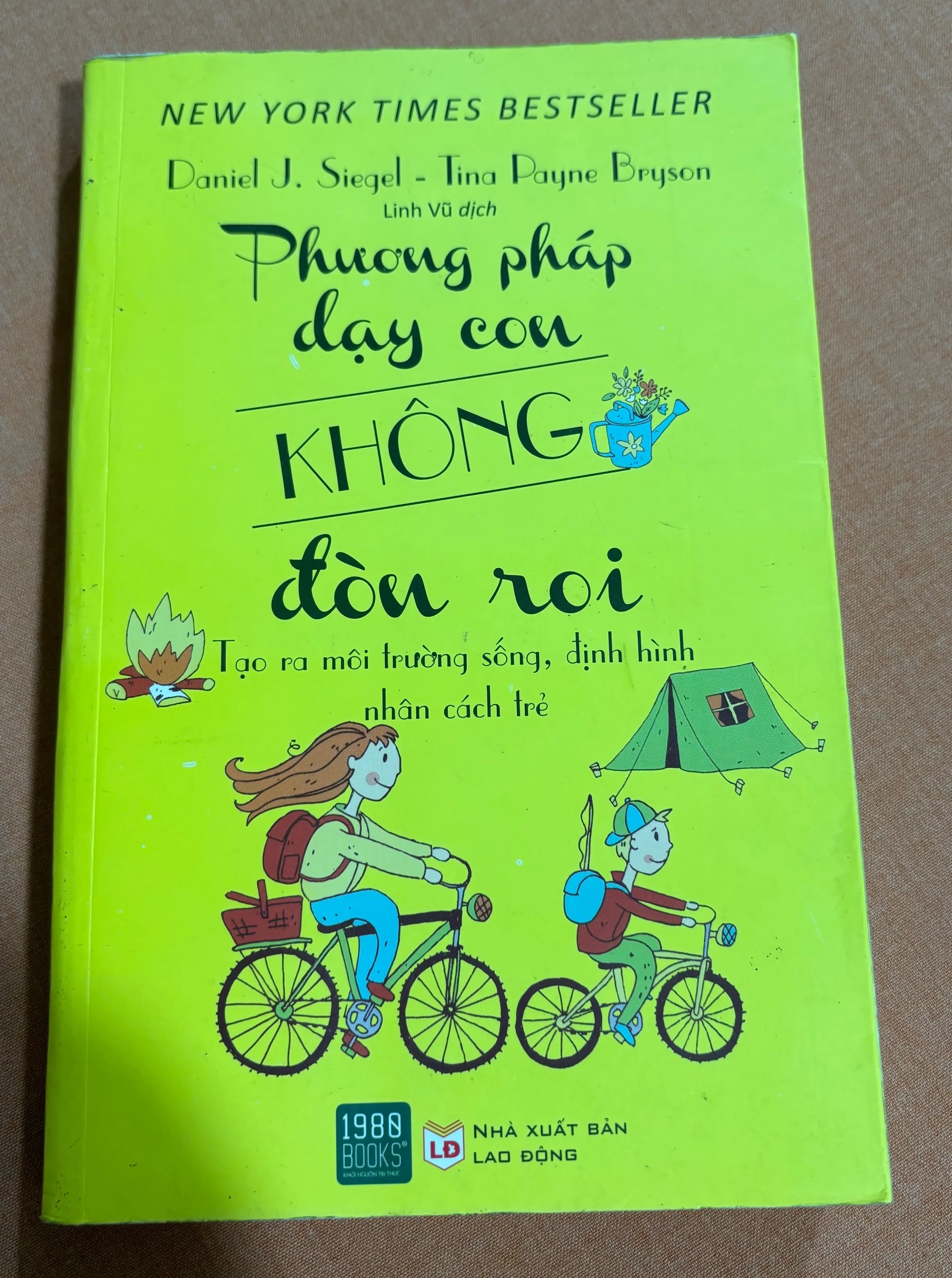 Phương pháp dạy con không đòn roi 🌊 by  - Sách Book Cover - Ngọc Hiển Books