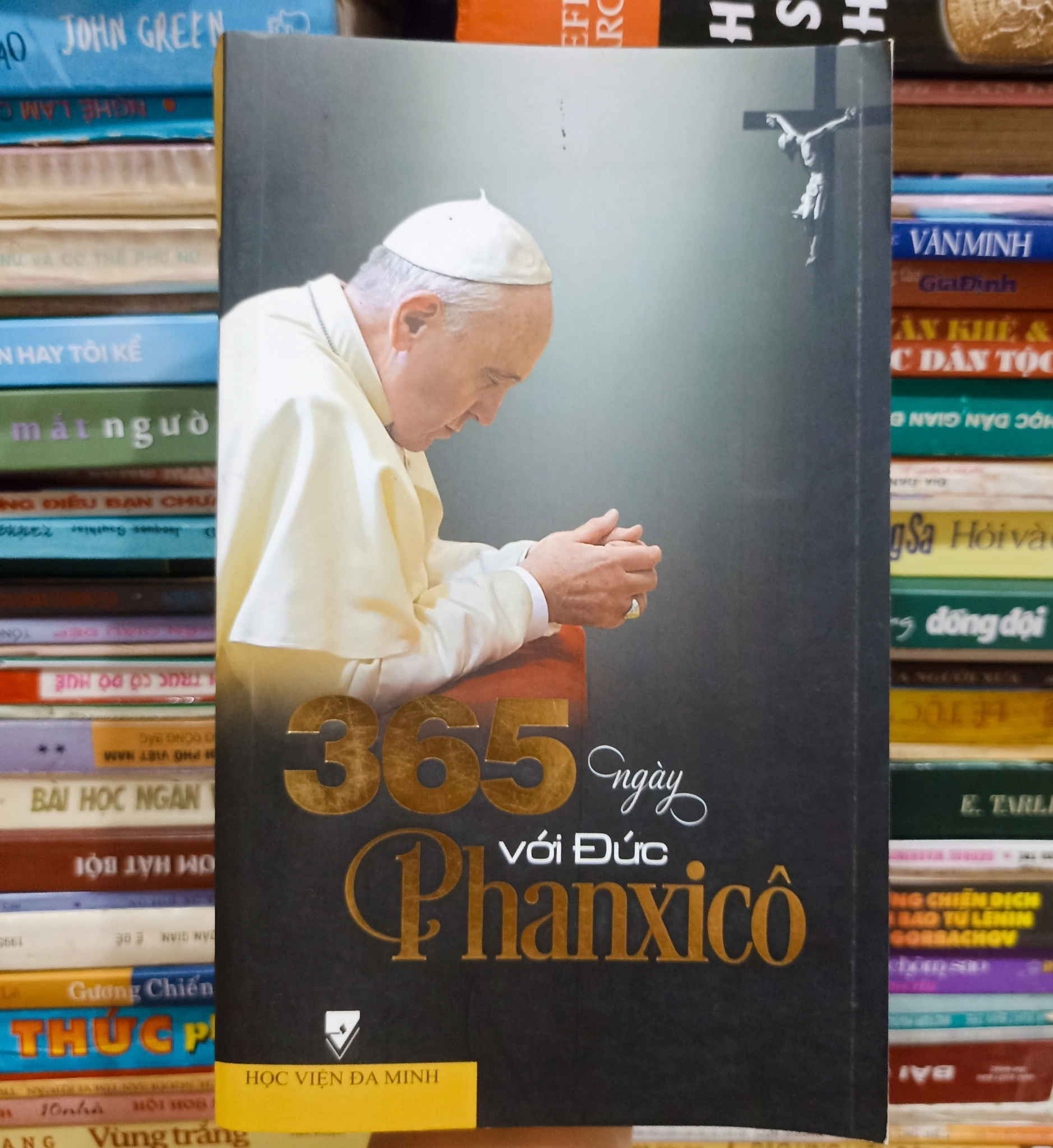365 ngày với Phanxicô 🌻 by  - Sách Book Cover - Ngọc Hiển Books