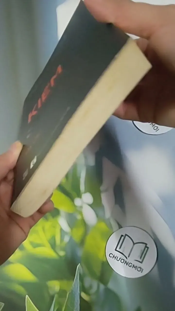 Người Viết Kiếm Sống - Hạ Chi 705643