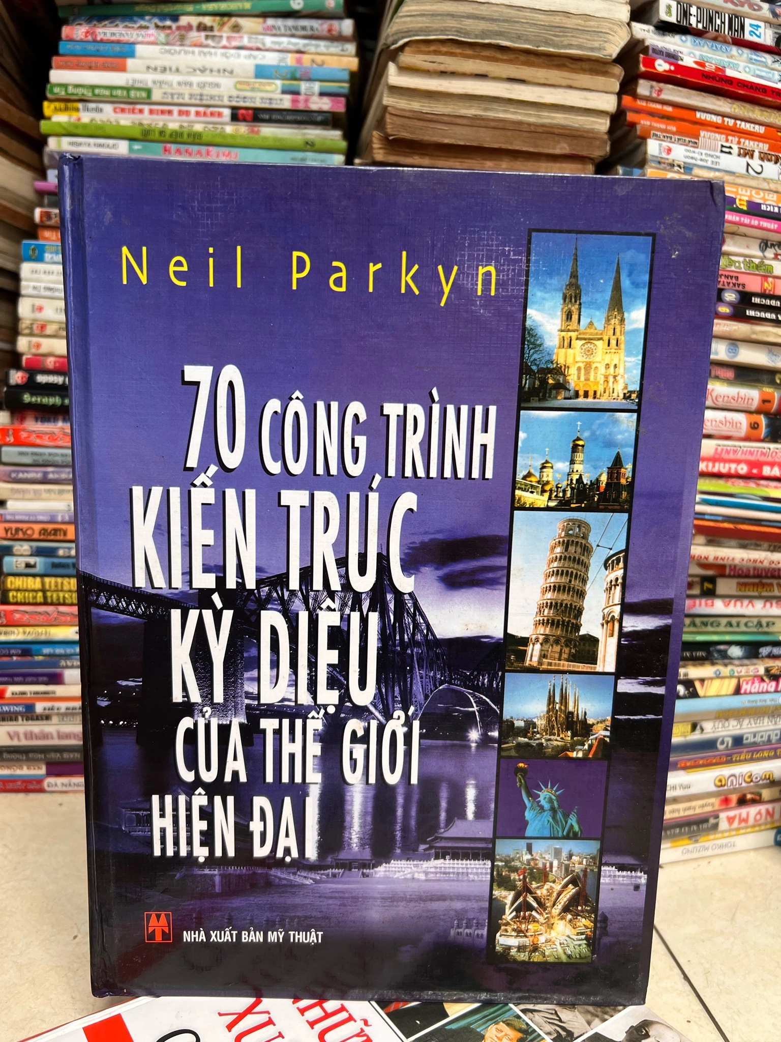 70 công trình kiến trúc kì diệu của thế giới  hiện đại by  - Sách Book Cover - Ngọc Hiển Books