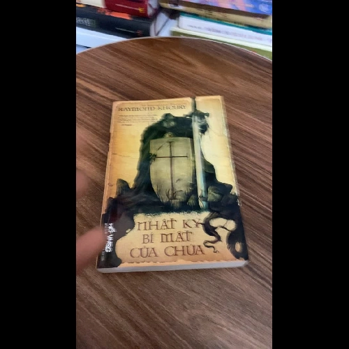 Tiểu thuyết-  Nhật ký bí mật của Chúa ( bìa mềm) 80% #TAKE