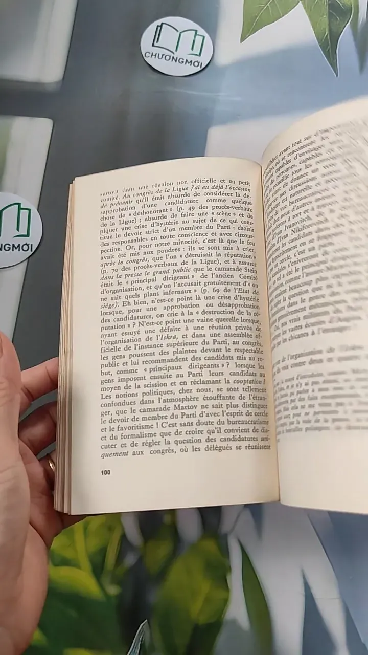 [MIỄN PHÍ BỌC SÁCH] [XƯA] Un pas en avant, deux pas en arrière (1970) - V. Lénine 754452