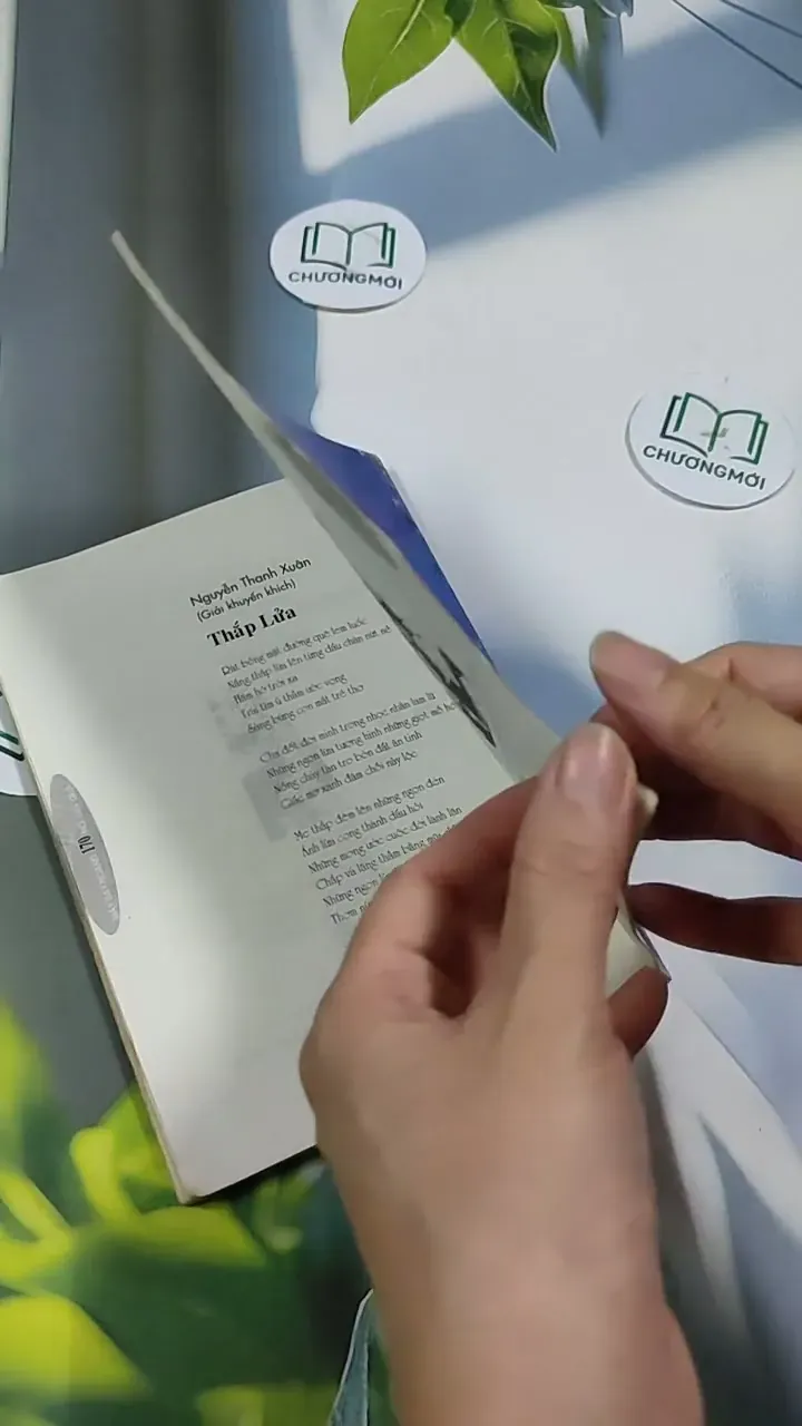 Mây Bay Ngang Rồi Bay Qua - Báo Mực Tím 705769