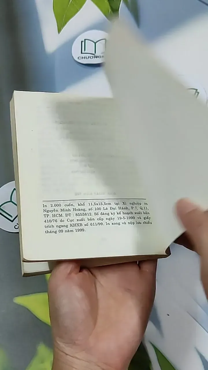 Cậu Bé Bị Lấy Mất Mặt (Tập 1) - Louis Sachar 703150