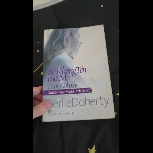 BÉ KHÔNG TÊN CỦA MẸ - Berlie Doherty 543092