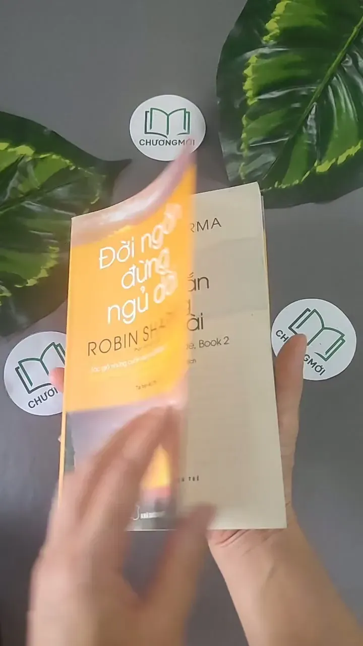 Đời Ngắn Đừng Ngủ Dài - Robin Sharma 604606
