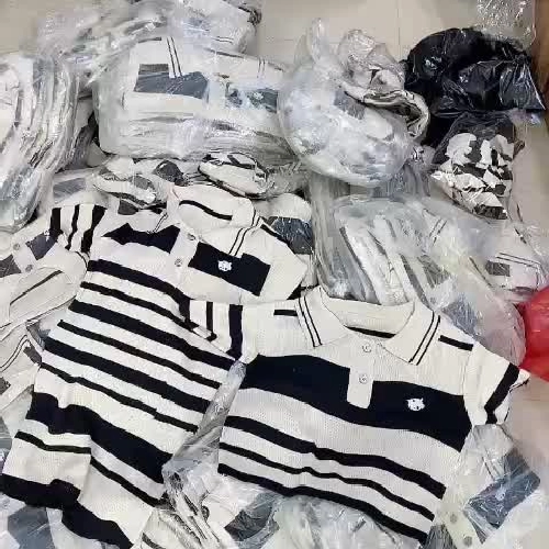 Áo len nữ Ralph Lauren sọc đen trắng cổ bẻ cộc tay 1024453