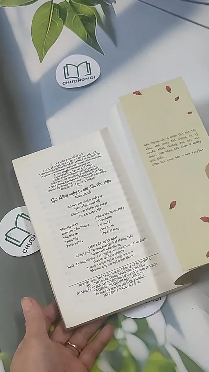 Giữa Những Ngày Tựa Đầu Vào Nhau 705566