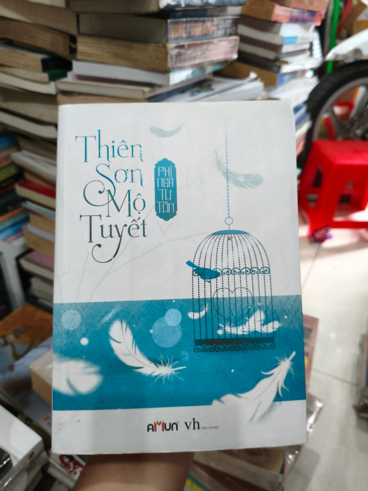 Thiên sơn tuyết mộ 🌱 by  - Sách Book Cover - Ngọc Hiển Books
