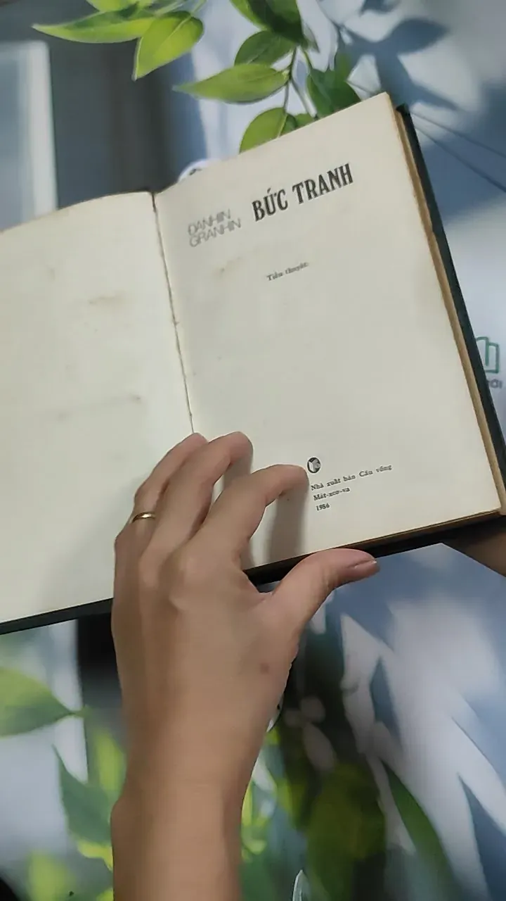 Bức Tranh - Đanhin Granhin 750804