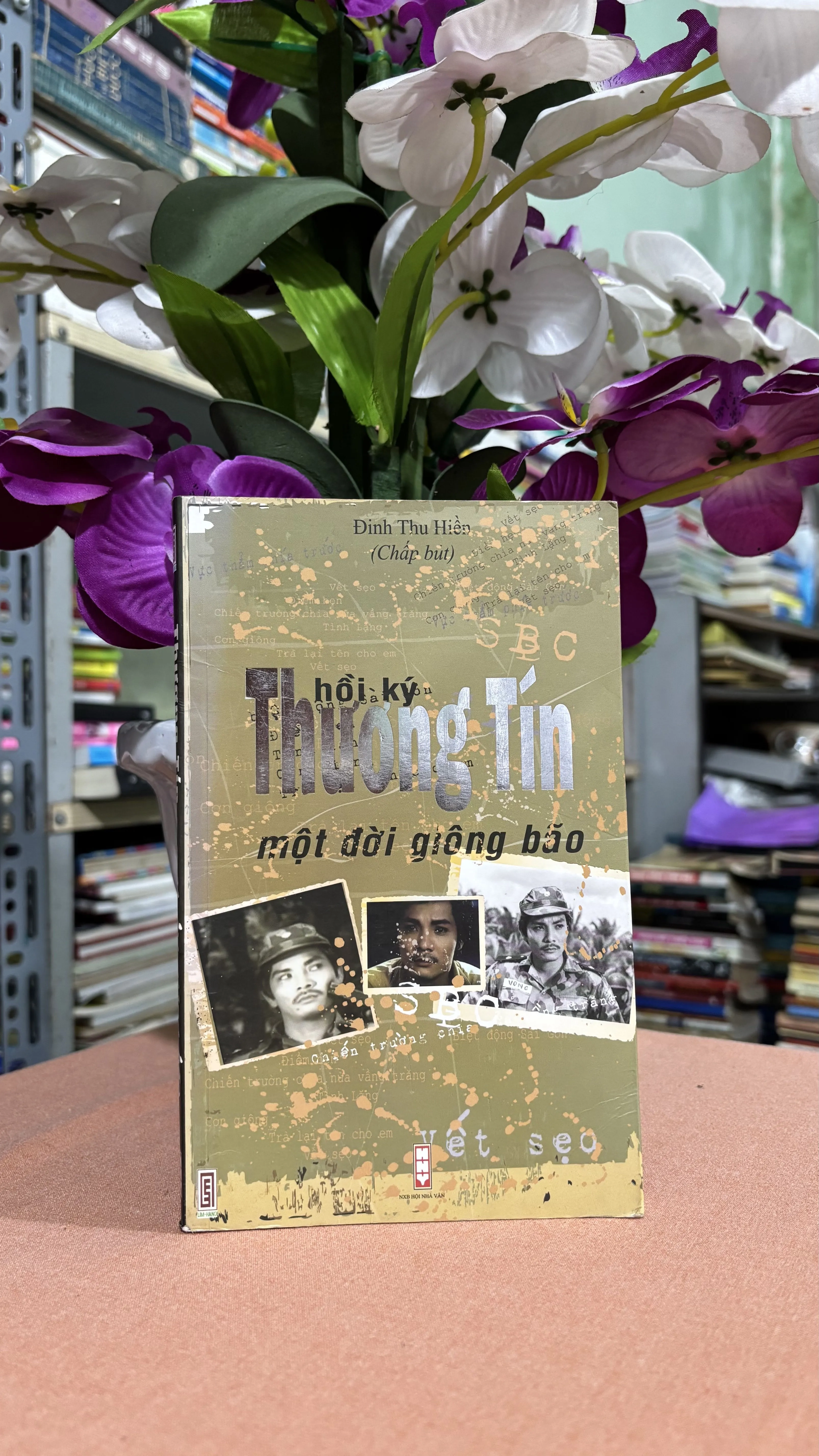 Hồi ký thương tín một đời giông bão 🌊 by  - Sách Book Cover - Ngọc Hiển Books