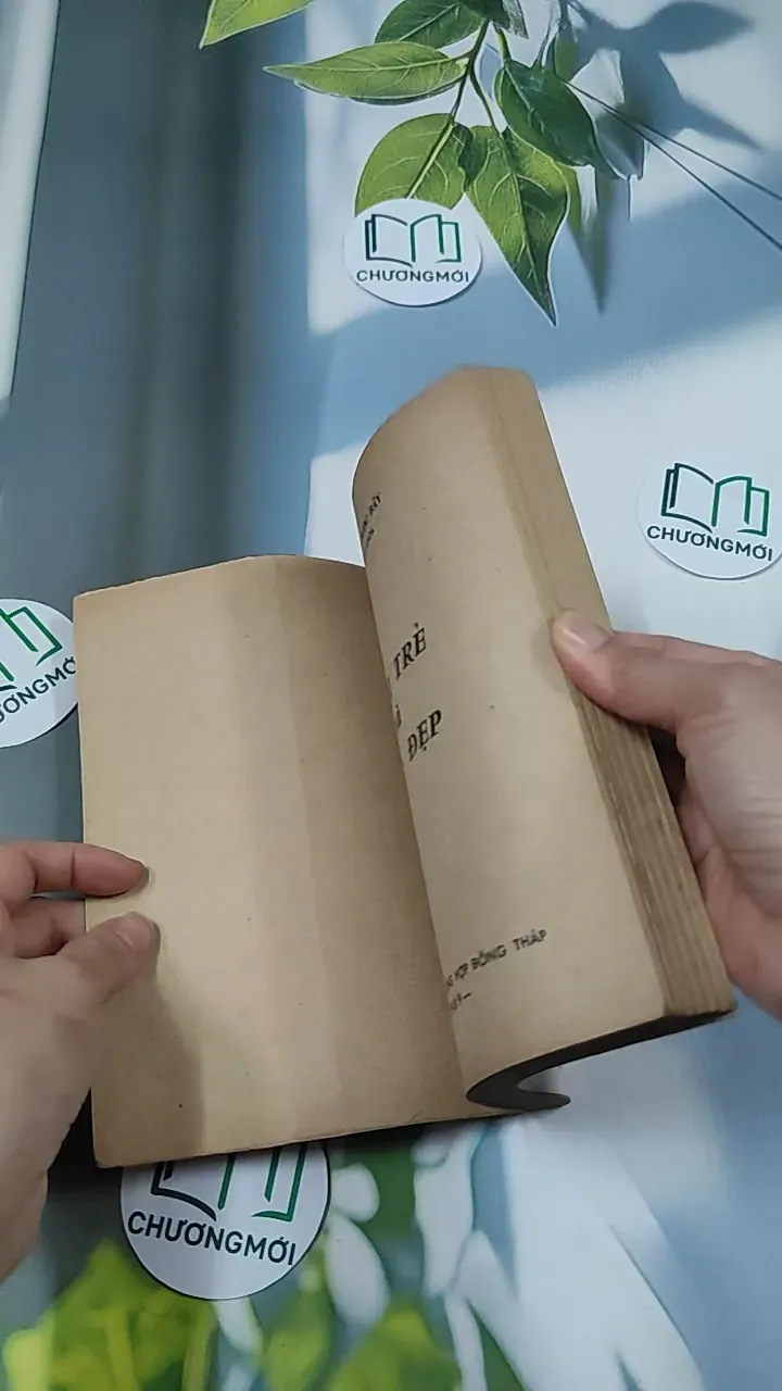 [MIỄN PHÍ BỌC SÁCH] [XƯA] Tuổi Trẻ Và Sắc Đẹp (1989) - BS. Nguyễn Ngọc Bảy 776022