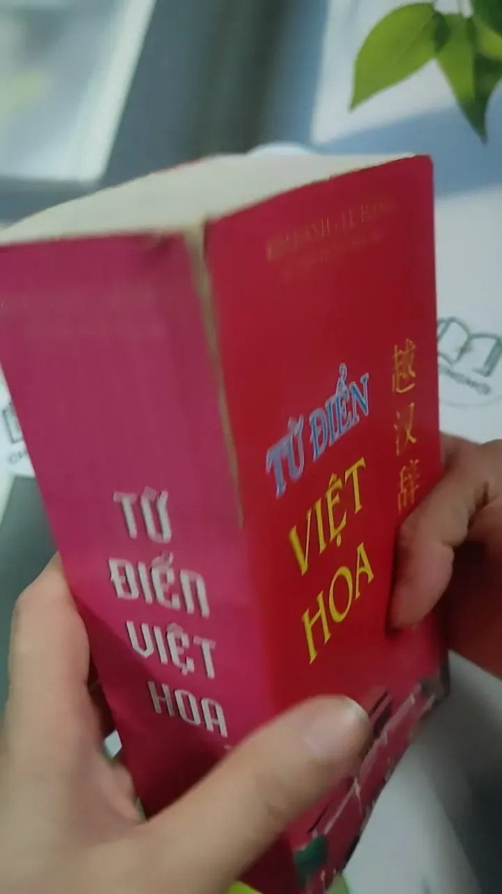 Từ Điển Việt Hoa - Kim Anh & Lệ Hằng 727299