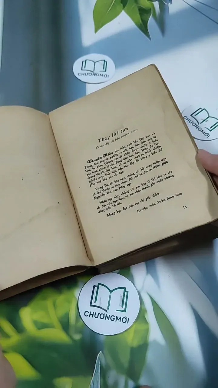 [MIỄN PHÍ BỌC SÁCH] Truyện Kiều - Nguyễn Du 705782