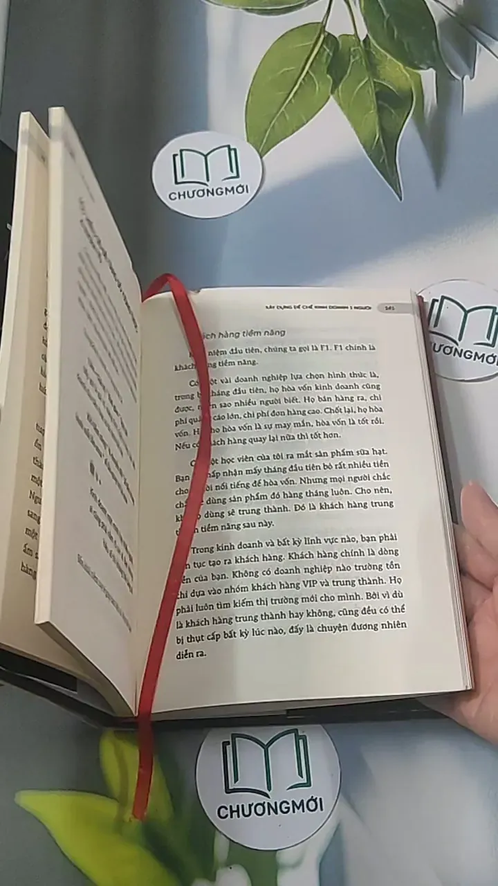 Xây dựng đế chế kinh doanh một người - Nguyễn Tất Kiểm 688460