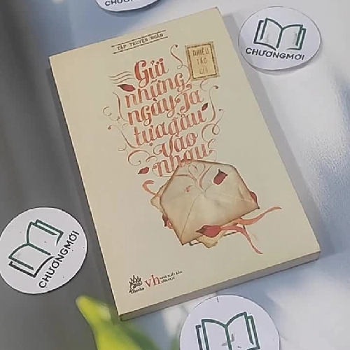 Giữa Những Ngày Tựa Đầu Vào Nhau